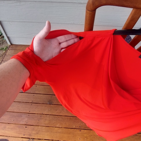 "Moda" size 18 red/orange cold sholder, cowl neck shirt - Picture 2 of 5